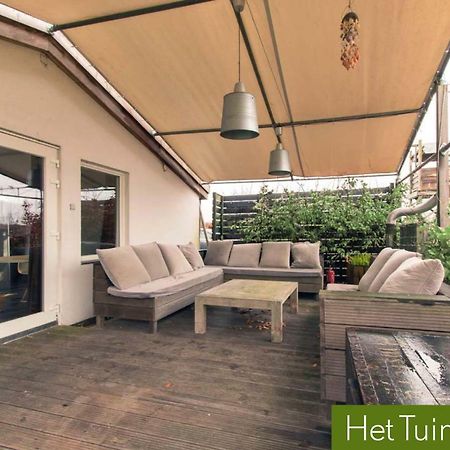 Garden House, Private Studio Apartment With Wifi And Free Parking For 1 Car Веесп Екстериор снимка